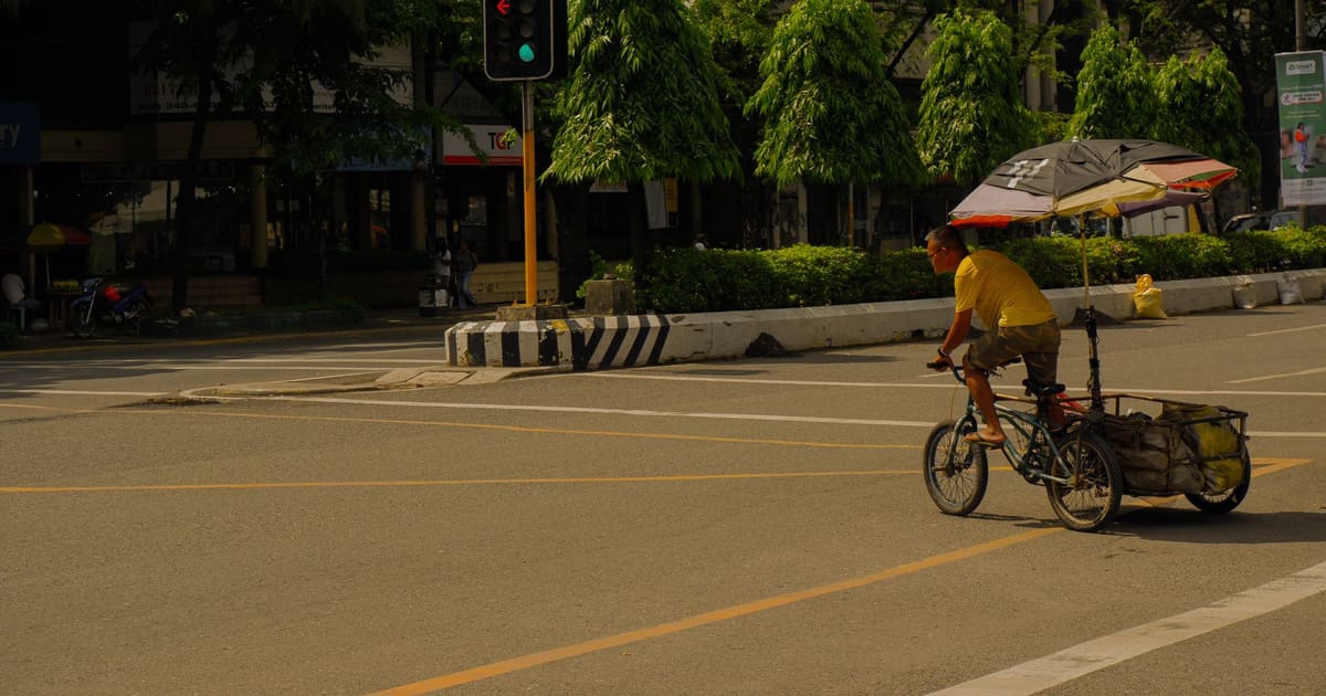Cebu Colon to Capitol Audio Walking Tour (Self-Guided)