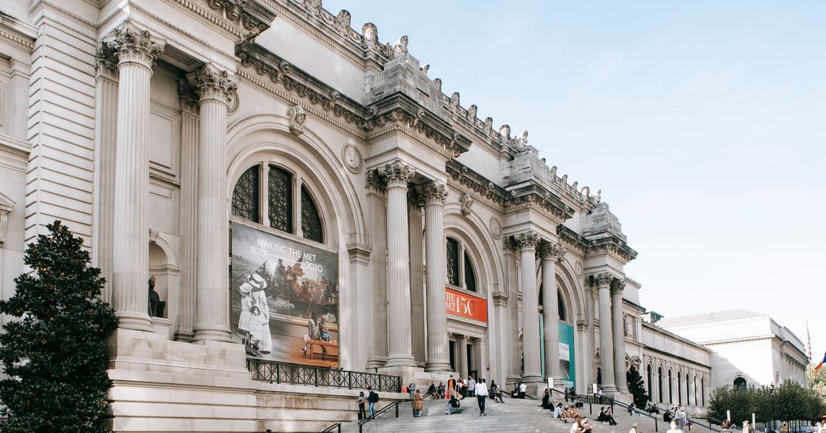 New York Gossip Girl Audio Walking Tour (Self-Guided)