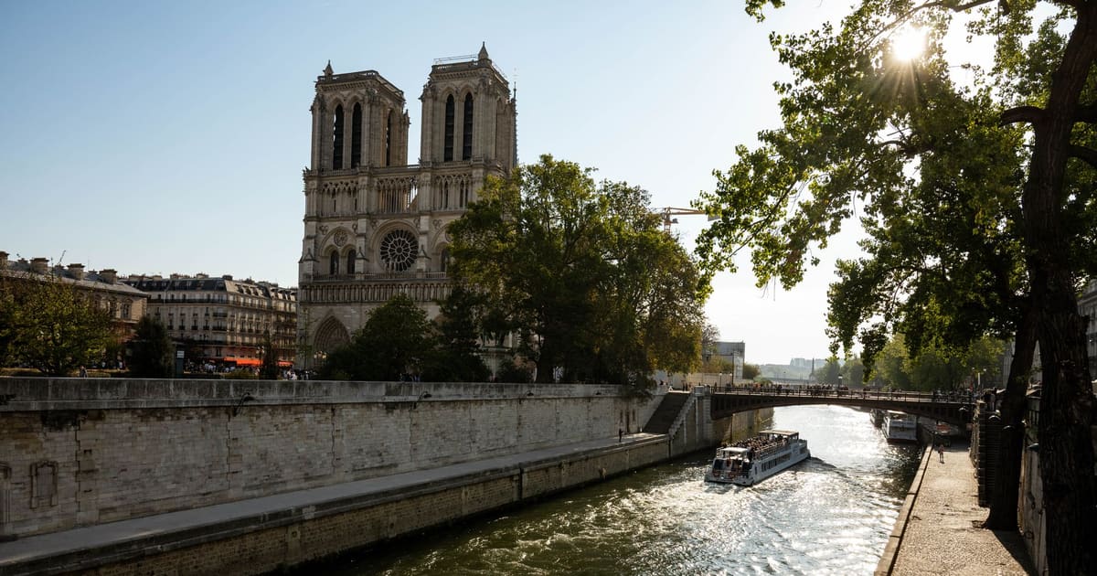 Paris Before Sunset Audio Walking Tour (Self-Guided)