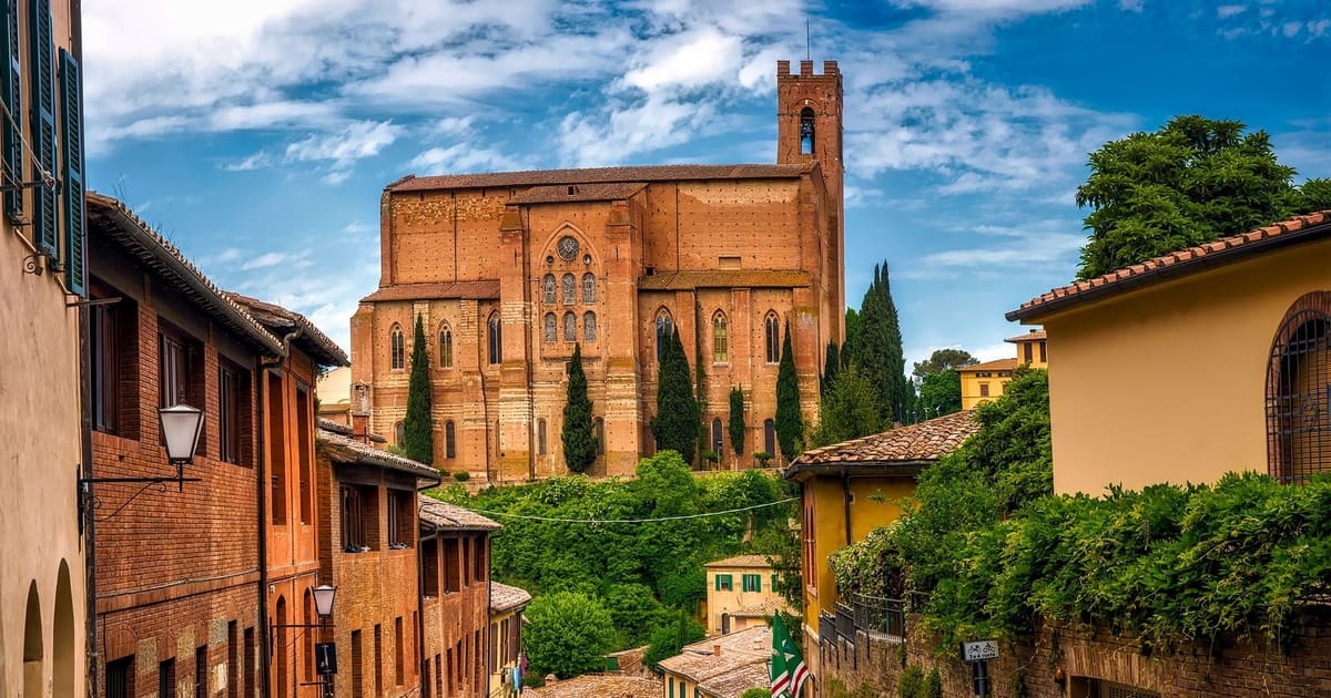Siena Katharinas Spuren Audio-Stadtrundgang auf eigene Faust