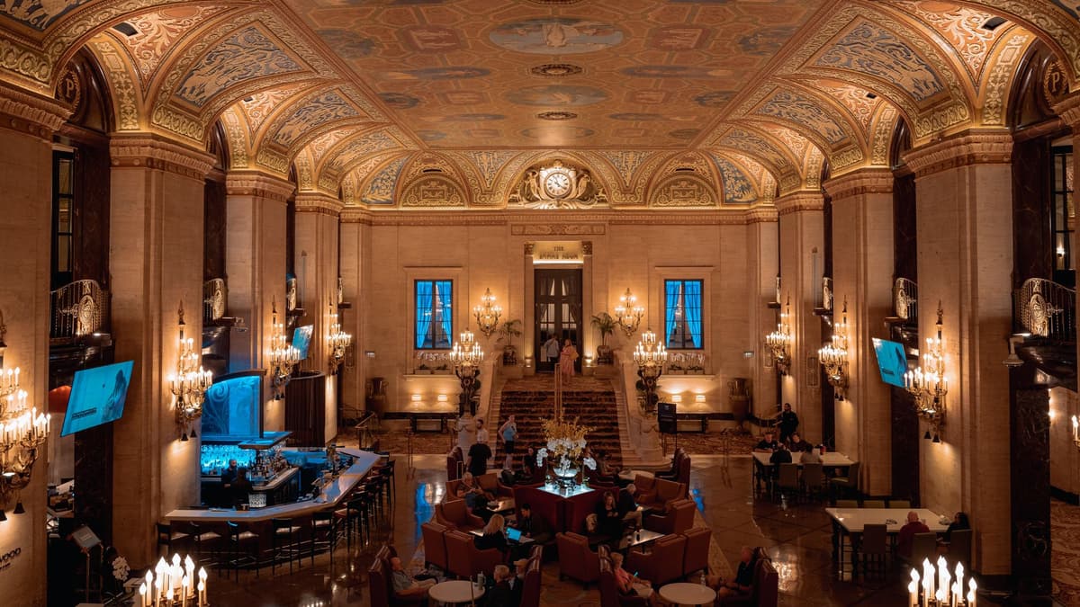 The lobby of the Palmer House, Chicago