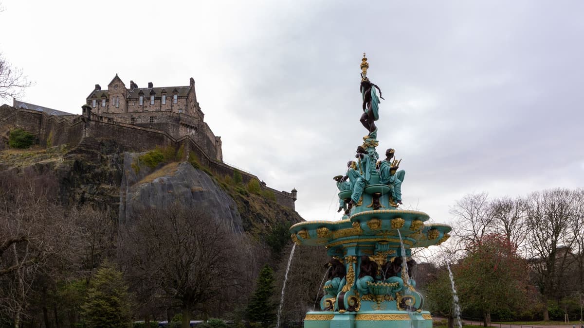 Ross Fountain below Edinburgh Castle