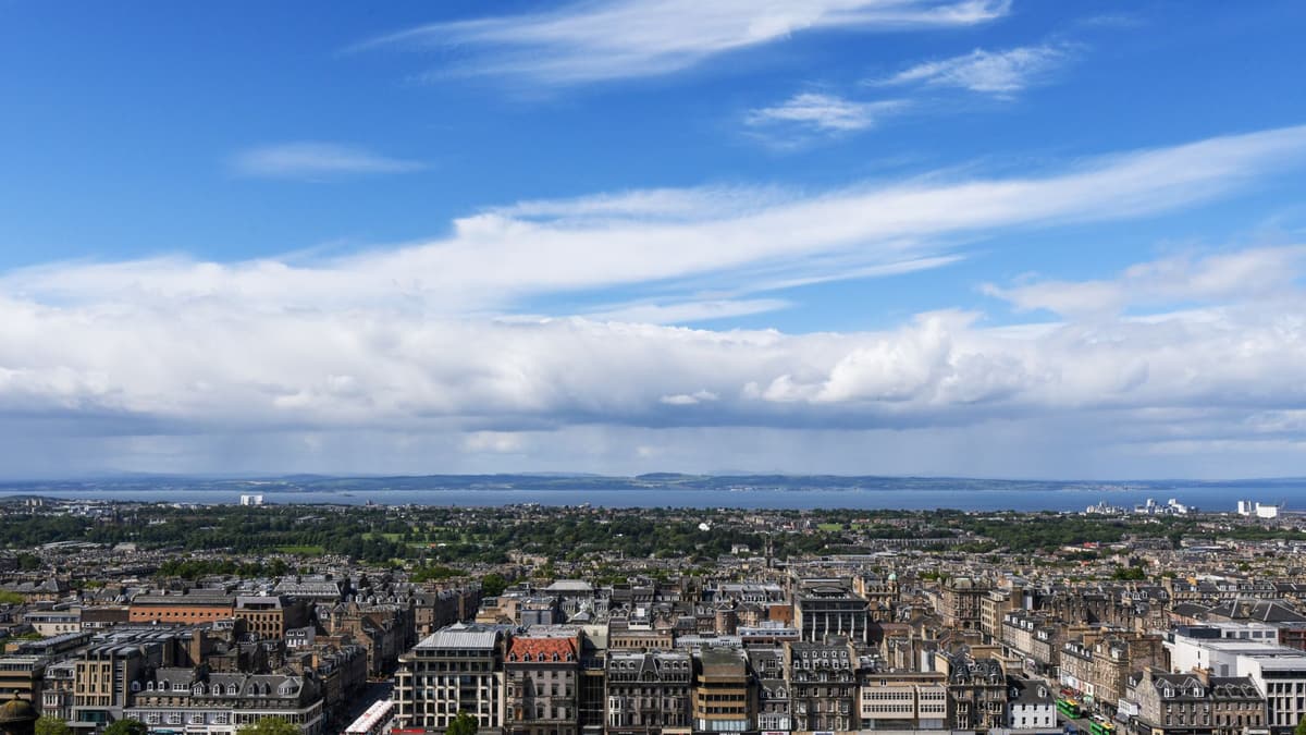 edinburgh castle esplanade
