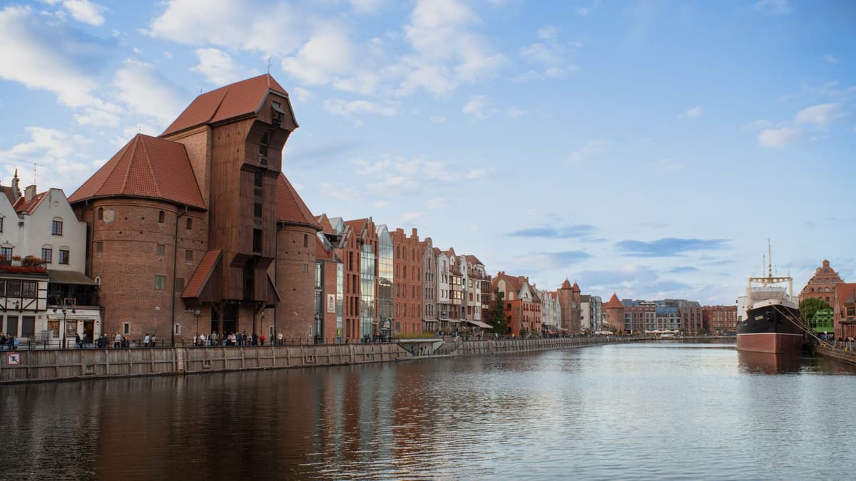 The old Crane on the Motlawa, Gdansk