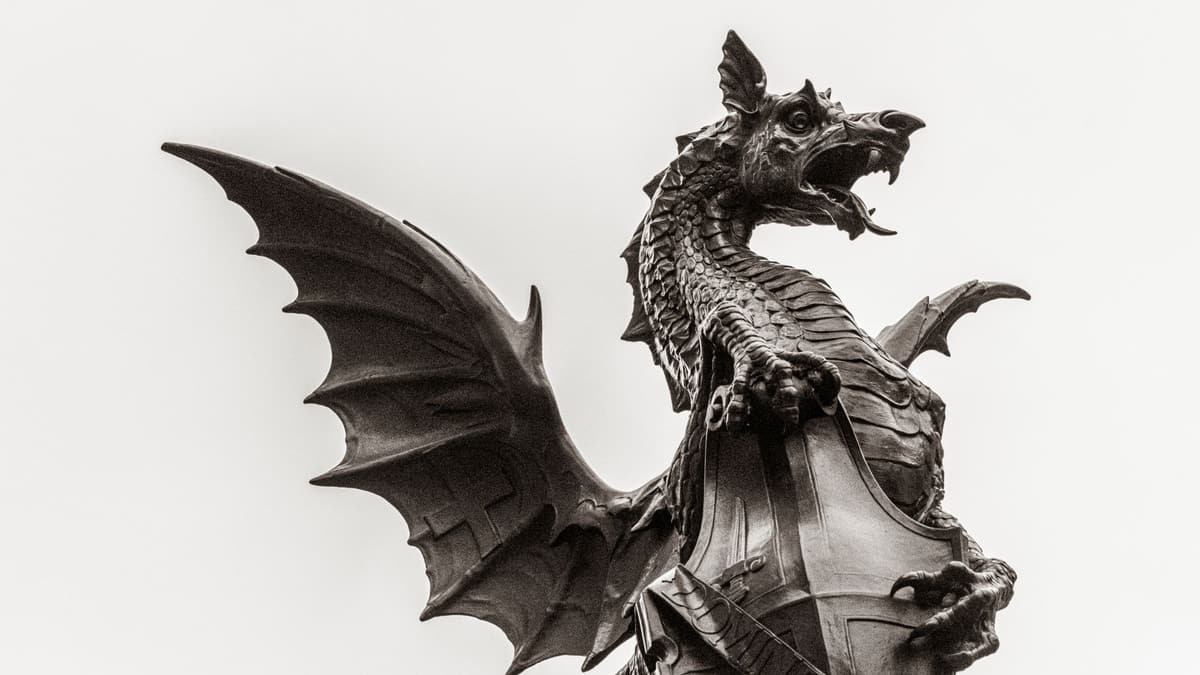 The dragon on the Temple Bar memorial, where Fleet Street meets the Strand