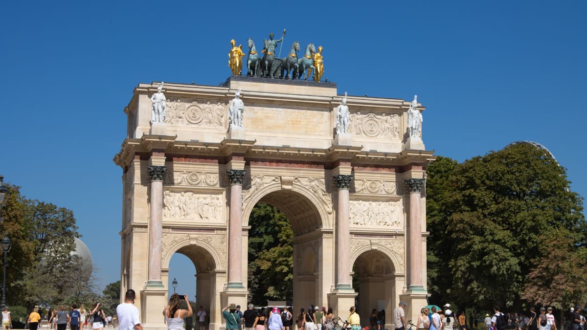 The Arc de Triomphe du Carrousel, Paris