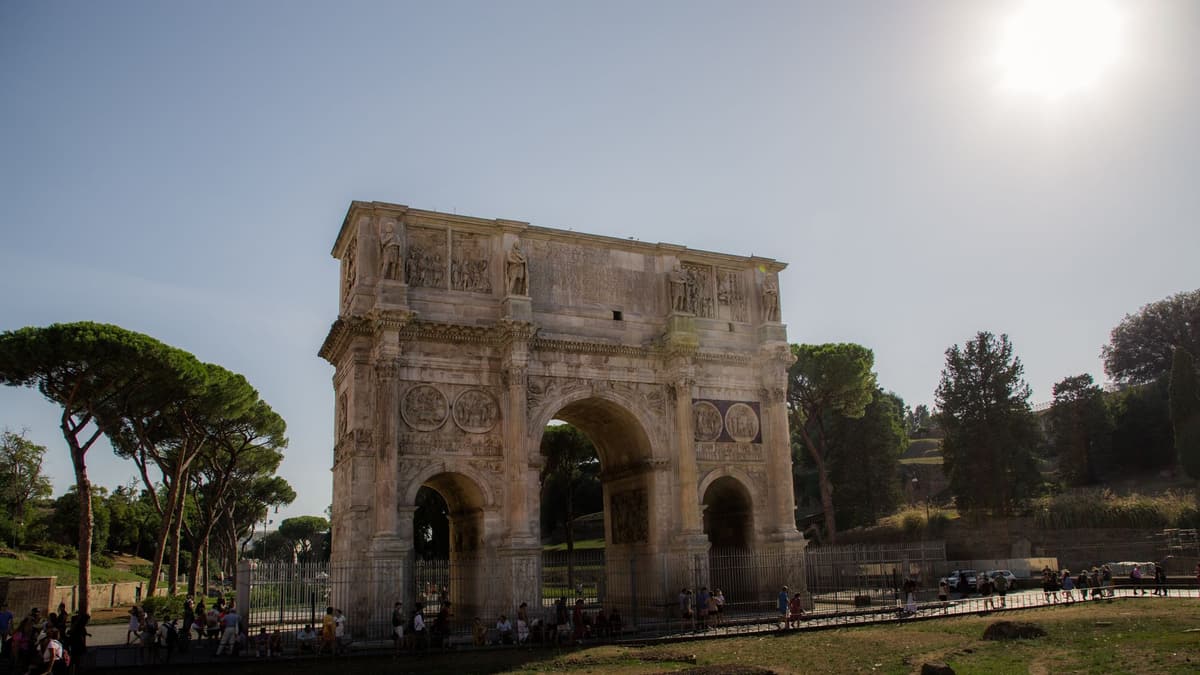 Arch of Constantine, Rome