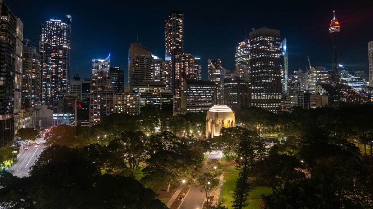 Anzac Memorial Hyde Park Sydney