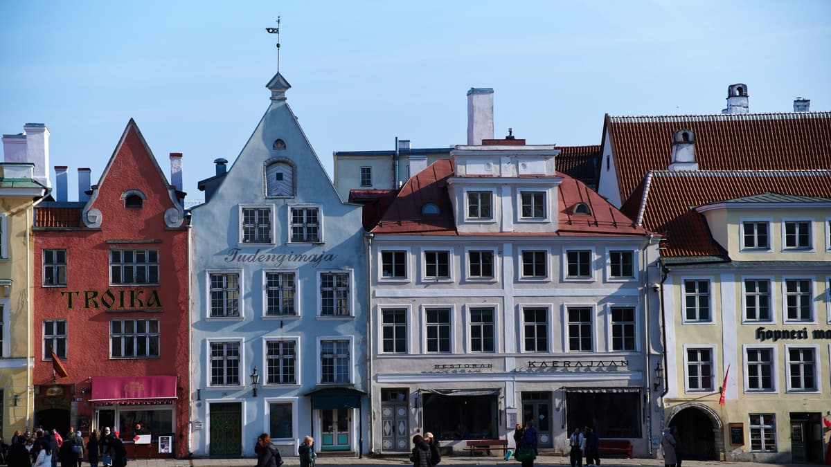 Tallinn town hall square