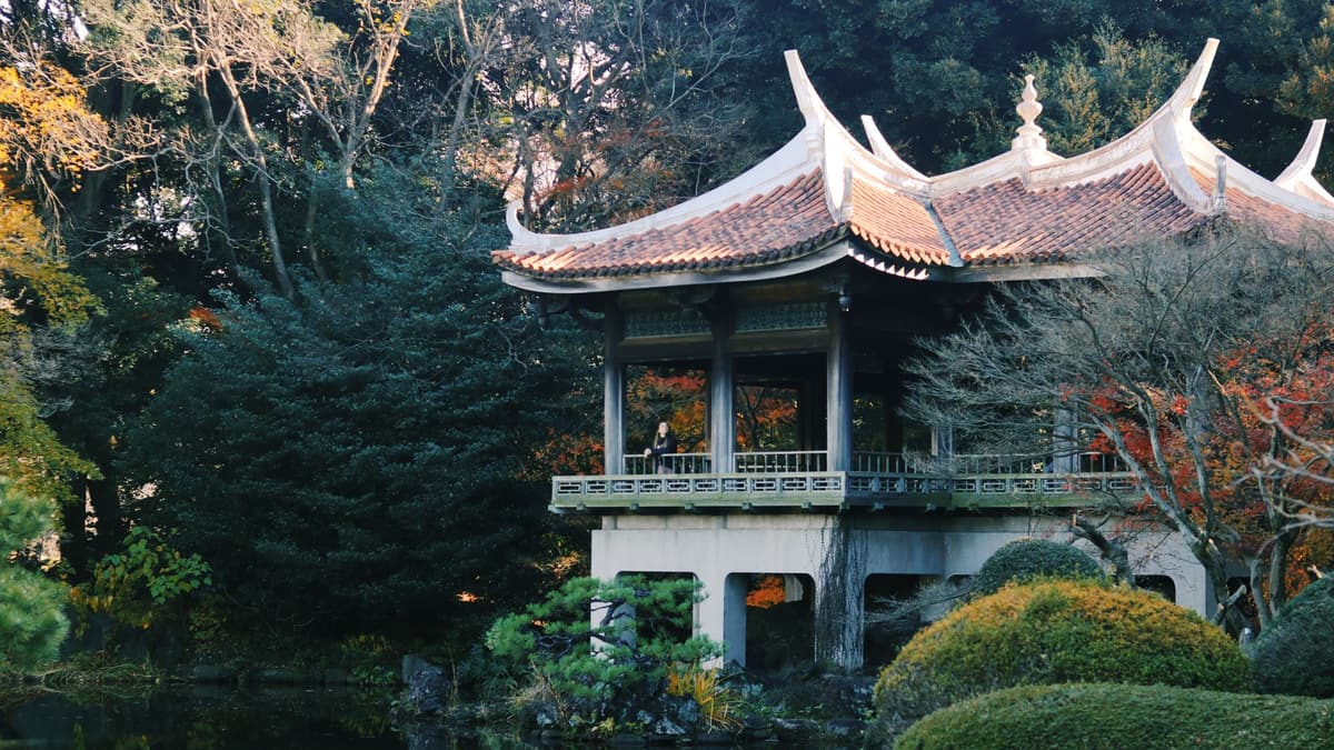 The Taiwan Pavilion by the pond in Shinjuku Gyoen, Tokyo