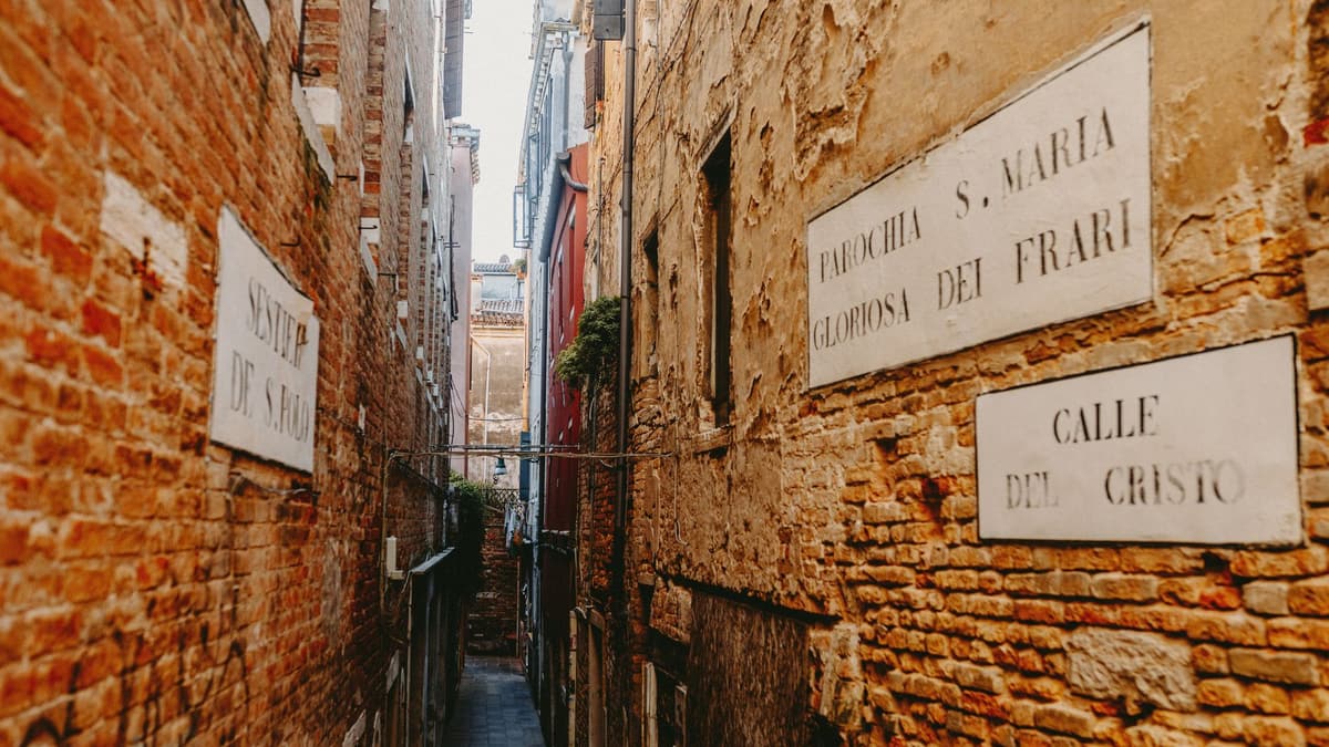 Scala Contarini del Bovolo Venice