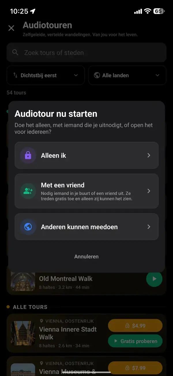 Loop alleen of nodig iemand uit