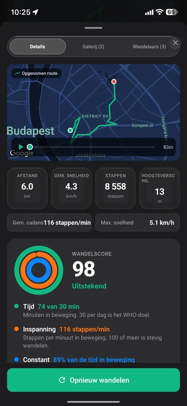 Walk With Me live tracker met weergave van tempo, afstand en calorieën