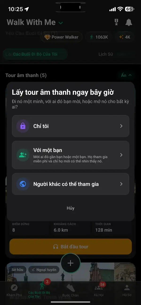 Đi một mình hoặc mời ai đó