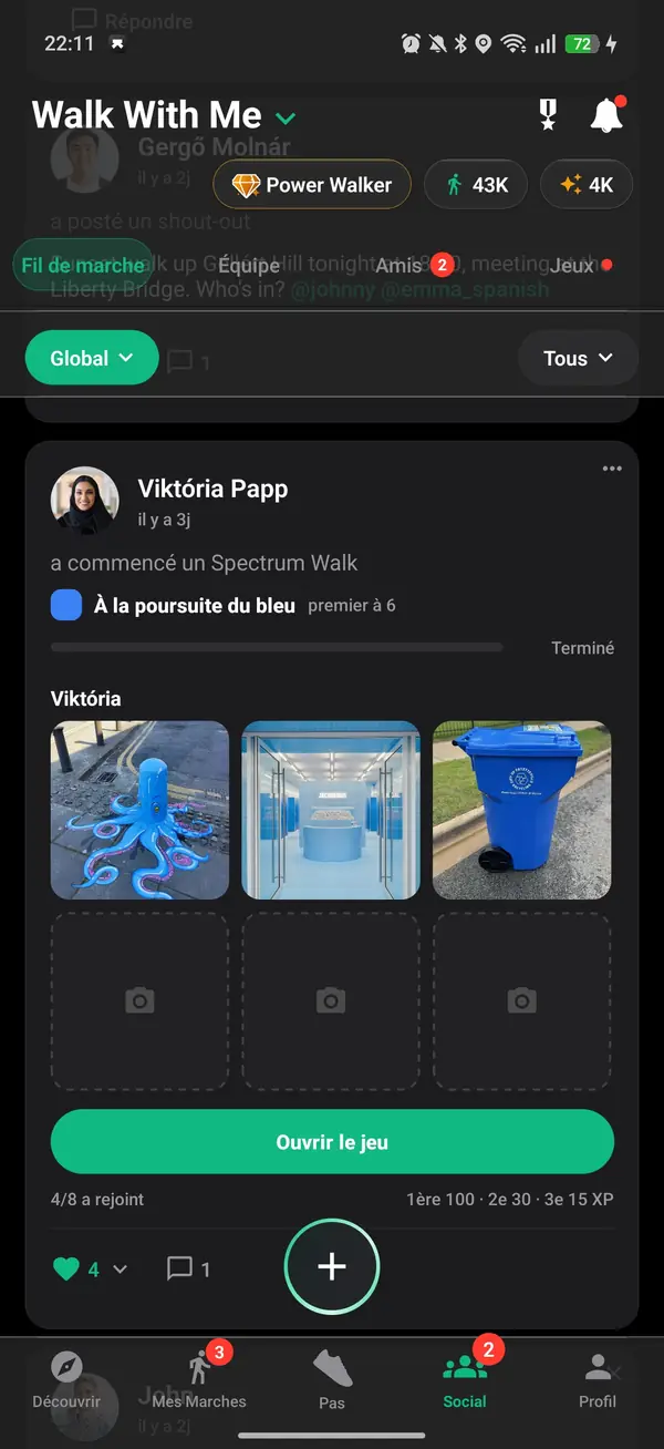 Un Spectrum Walk poursuivant le bleu dans le fil de marche